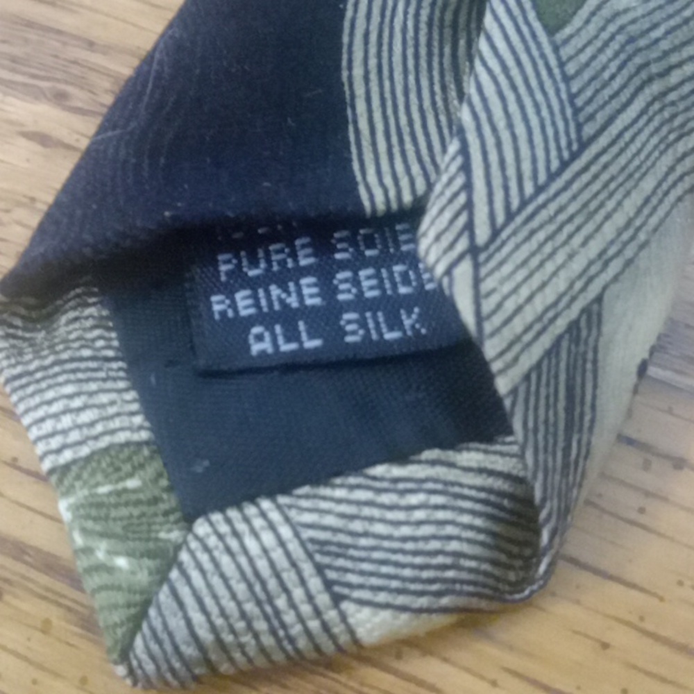 COPY - Enrico Carlucci Handmade silk tie - Picture 3 of 4